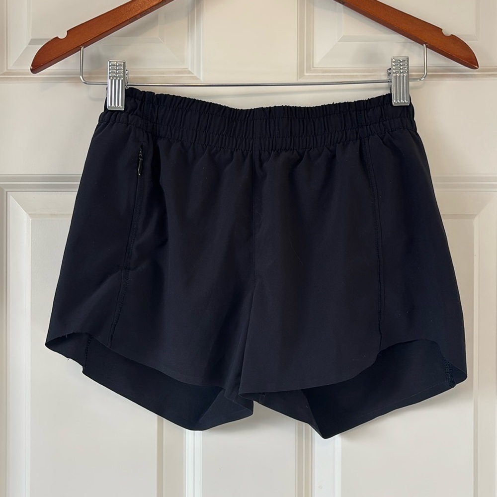2.5 in black athlete girl shorts